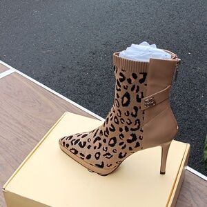 Leopard Knit Pointed Toe Ankle Boot in Tan